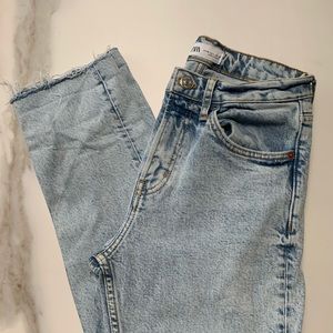 Zara Light Wash Jeans